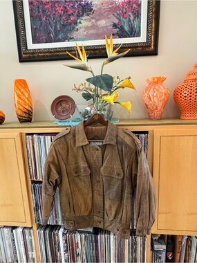PRICE DROP: VTG.80s/90s,NW/OT,LAURICE, S, lined,DISTRESSED BROWN LEATHER JACKET
